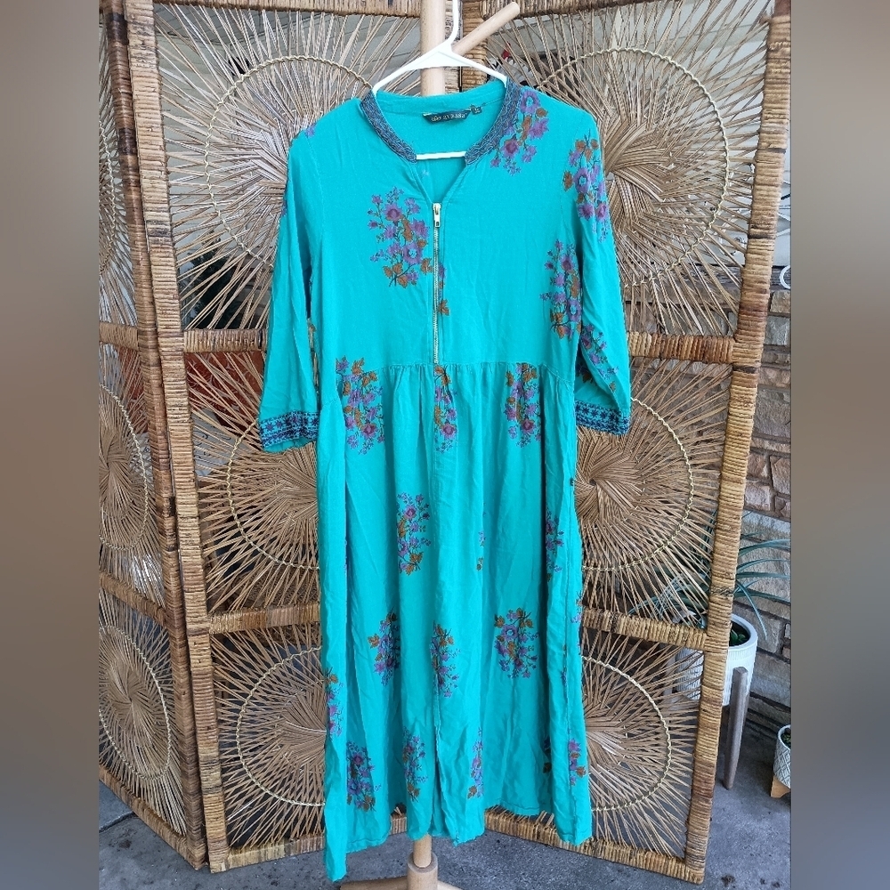 AVAASA MIX N' MATCH Floral Print Flared Kurta_XL - Picture 3 of 9